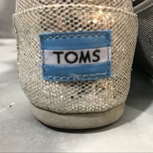 Tom’s silver sparkle flats